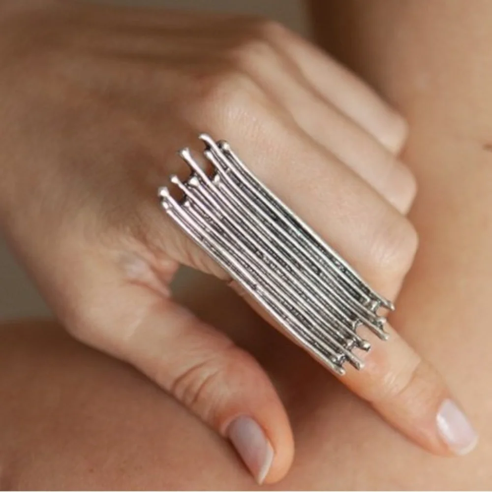 CURRY MOON Boho Ring - Picture 2 of 9